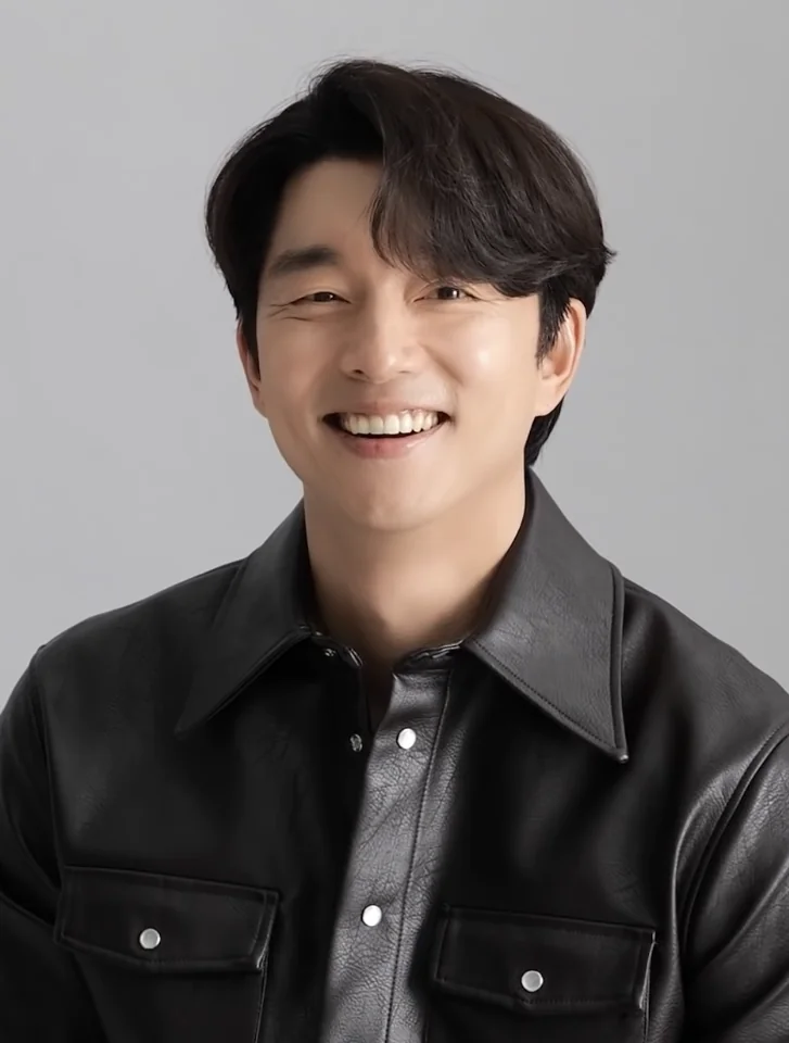 배우 공유 공식 사진